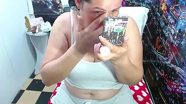 tila nastyy online show from May 6, 2026, 3:16 pm