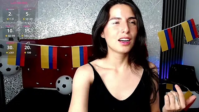 MiaVelasquez01 online show from June 17, 2026, 4:17 pm