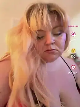 danikaFendyr online show from June 20, 2026, 7:35 am