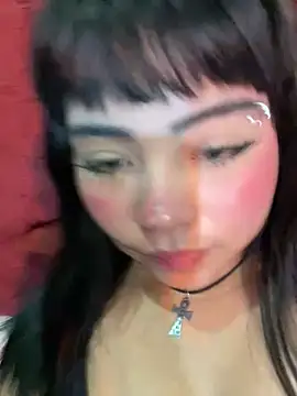 Snapshot of pinkybombon chatting on June 25, 2026, 5:12 am pinkybombon online show from June 25, 2026, 5:12 am