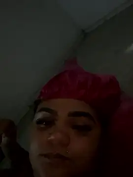 Snapshot of MorenaCariok chatting on May 18, 2026, 2:01 am MorenaCariok online show from May 18, 2026, 2:01 am