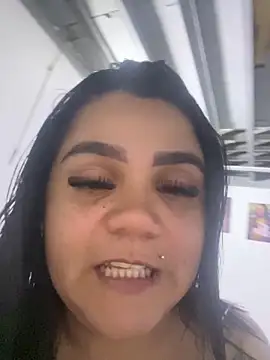 Snapshot of MorenaCariok chatting on March 15, 2026, 1:12 am MorenaCariok online show from March 15, 2026, 1:12 am