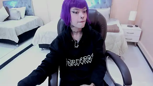 Bela Craxkerr online show from February 10, 2026, 12:48 pm