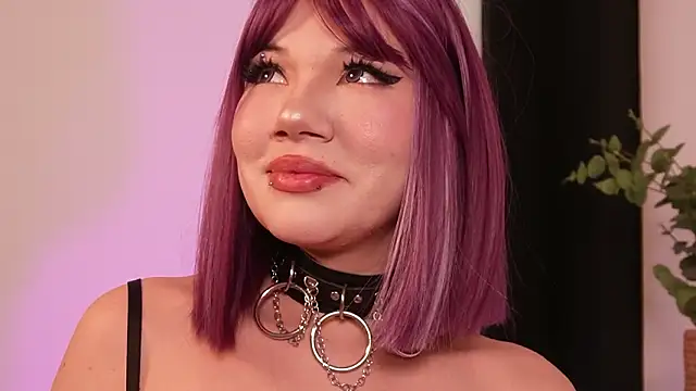 Snapshot of Gothel chatting on March 5, 2026, 8:16 pm Gothel online show from March 5, 2026, 8:16 pm