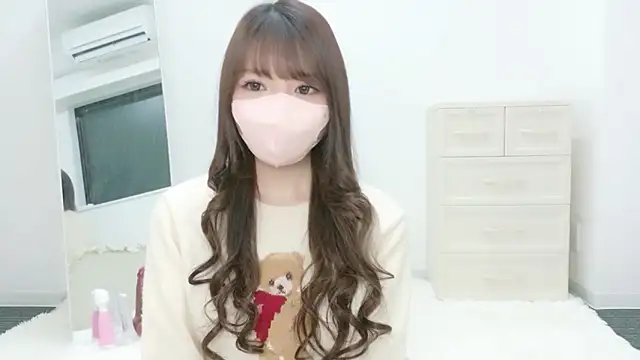 Snapshot of satochan_v chatting on March 13, 2026, 11:15 am satochan v online show from March 13, 2026, 11:15 am