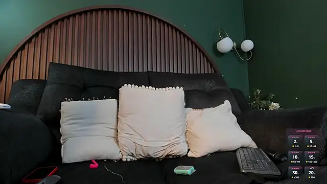 Alhan Twink online show from February 22, 2026, 5:10 am