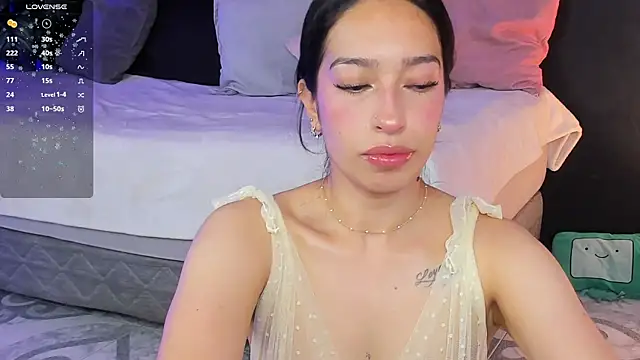 Noaah25  online show from February 6, 2026, 4:41 am