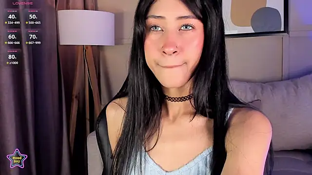 Snapshot of internett_sweetheart chatting on July 1, 2026, 6:36 am internett sweetheart online show from July 1, 2026, 6:36 am