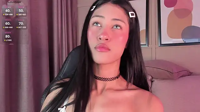 Snapshot of internett_sweetheart chatting on May 17, 2026, 9:09 am internett sweetheart online show from May 17, 2026, 9:09 am