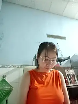 Snapshot of Famrita chatting on February 9, 2026, 1:31 pm Famrita online show from February 9, 2026, 1:31 pm