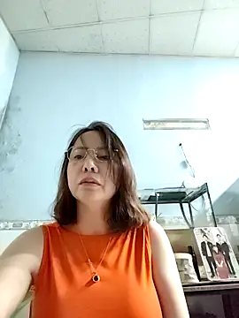 Snapshot of Famrita chatting on March 19, 2026, 1:05 am Famrita online show from March 19, 2026, 1:05 am