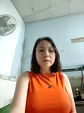 Snapshot of Famrita chatting on February 21, 2026, 1:07 am Famrita online show from February 21, 2026, 1:07 am