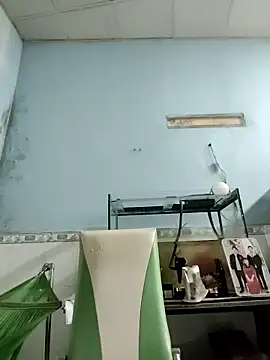 Snapshot of Famrita chatting on March 18, 2026, 12:58 am Famrita online show from March 18, 2026, 12:58 am