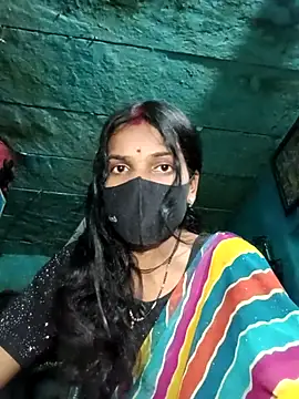 priyasharma899 online show from February 8, 2026, 3:32 pm