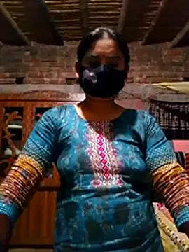 Hot Sweeti online show from February 24, 2026, 1:34 pm