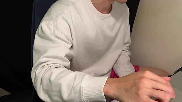 Snapshot of hao105 chatting on February 15, 2026, 3:44 pm hao105 online show from February 15, 2026, 3:44 pm