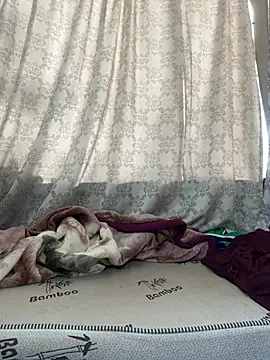 Snapshot of NaughtyShawdy chatting on April 29, 2026, 6:06 am NaughtyShawdy online show from April 29, 2026, 6:06 am
