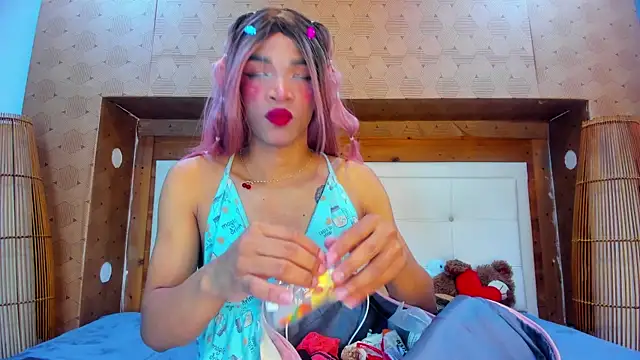Samantha Blaze1 online show from July 29, 2026, 12:04 pm