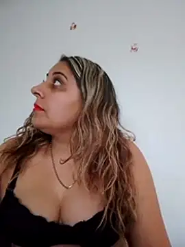 AntoAntonianna online show from February 15, 2026, 9:41 am