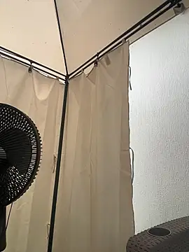 Snapshot of Namii_cute chatting on February 12, 2026, 2:17 pm Namii cute online show from February 12, 2026, 2:17 pm