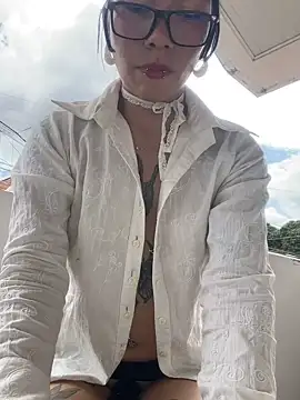 Snapshot of Namii_cute chatting on January 16, 2026, 6:56 pm Namii cute online show from January 16, 2026, 6:56 pm