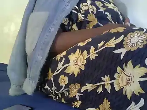 Snapshot of Gorgeous29th chatting on March 16, 2026, 5:44 am Gorgeous29th online show from March 16, 2026, 5:44 am