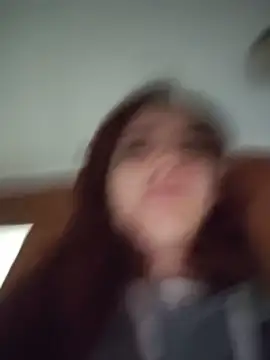 Snapshot of elodie_rouge chatting on June 5, 2026, 9:37 am elodie rouge online show from June 5, 2026, 9:37 am