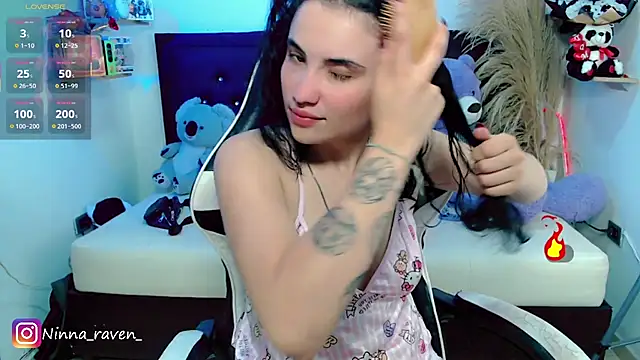AriaDark online show from July 13, 2026, 9:03 pm