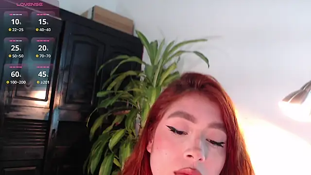 Mia Volkova  online show from May 4, 2026, 3:04 pm