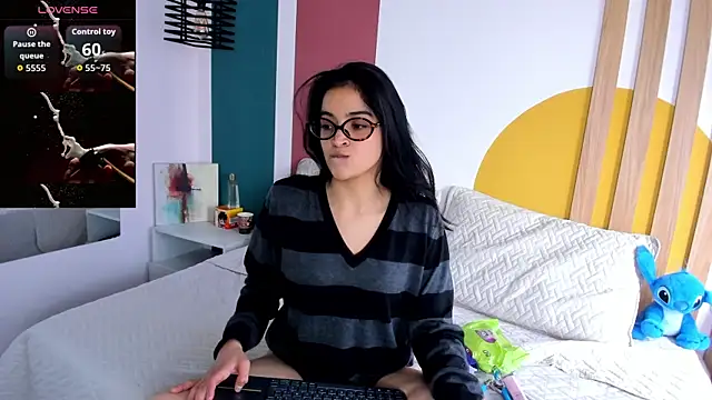 Snapshot of VanessaDoofenshmirtz chatting on July 13, 2026, 7:13 pm VanessaDoofenshmirtz online show from July 13, 2026, 7:13 pm