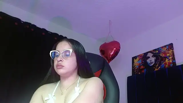 Snapshot of valeri_sotoo chatting on June 16, 2026, 1:11 pm valeri sotoo online show from June 16, 2026, 1:11 pm