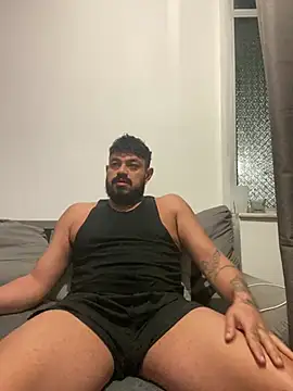 Snapshot of latinCuplex chatting on February 12, 2026, 12:54 am latinCuplex online show from February 12, 2026, 12:54 am