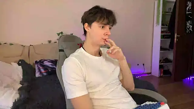 VanthonyV online show from February 1, 2026, 7:28 am