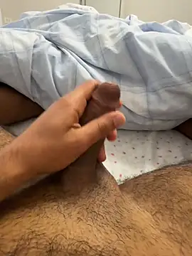 Snapshot of ESMErCan96- chatting on April 8, 2026, 10:28 am ESMErCan96- online show from April 8, 2026, 10:28 am