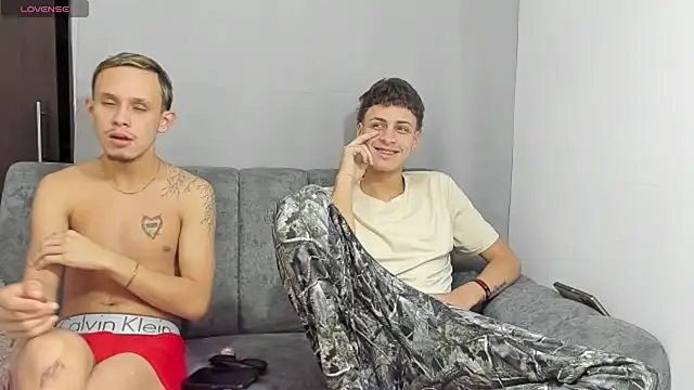 Snapshot of Two_sexboys chatting on February 17, 2026, 6:00 am Two sexboys online show from February 17, 2026, 6:00 am