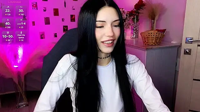 Kelly  Bunny online show from July 18, 2026, 8:39 pm