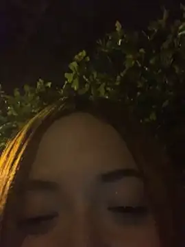 Valeriasandoval12 online show from February 4, 2026, 2:39 am