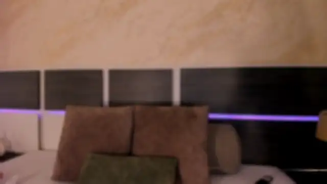 Seliinna-Kyle online show from February 1, 2026, 3:16 am