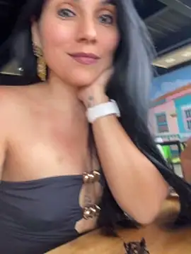 Miaswwe online show from February 15, 2026, 5:23 pm