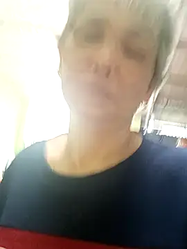 LoveShae 01 online show from January 15, 2026, 5:33 am