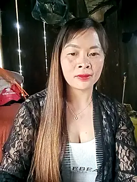 Bling sexy online show from May 6, 2026, 12:14 am