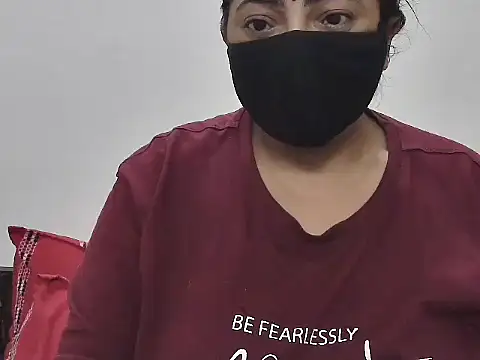 Snapshot of GaggingGirl_ chatting on March 19, 2026, 3:23 pm GaggingGirl online show from March 19, 2026, 3:23 pm