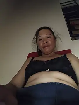 Snapshot of Jooj- chatting on June 7, 2026, 9:42 pm Jooj- online show from June 7, 2026, 9:42 pm