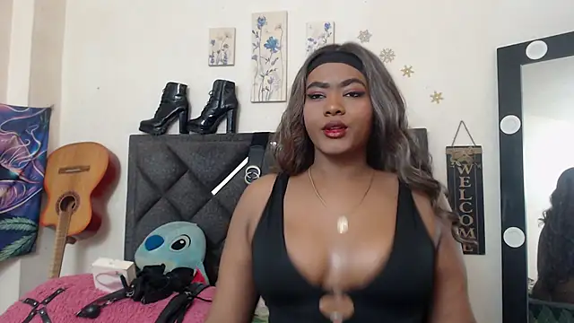 Snapshot of Natashabella___ chatting on May 9, 2026, 3:04 pm Natashabella online show from May 9, 2026, 3:04 pm