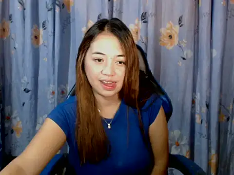 pinay mayahiga online show from April 27, 2026, 5:33 pm
