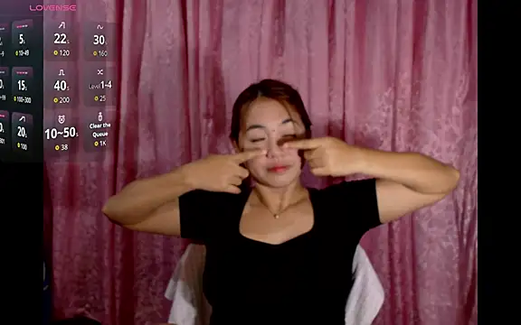 Snapshot of pinay_mayahiga chatting on July 6, 2026, 5:04 pm pinay mayahiga online show from July 6, 2026, 5:04 pm