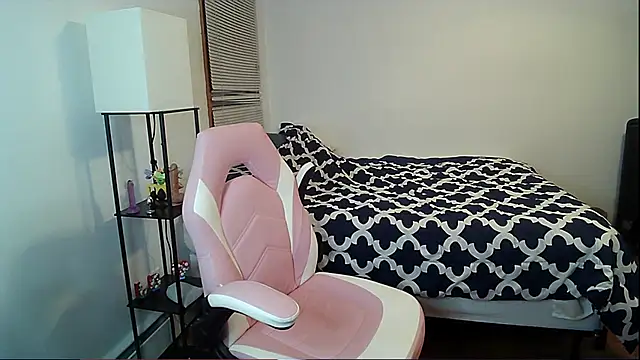 VanFairy526 online show from February 28, 2026, 11:10 am