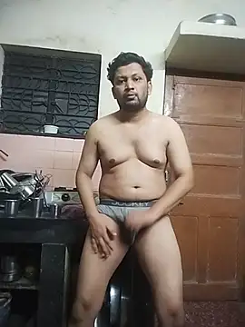 Snapshot of Pravin9562 chatting on May 1, 2026, 7:30 pm Pravin9562 online show from May 1, 2026, 7:30 pm