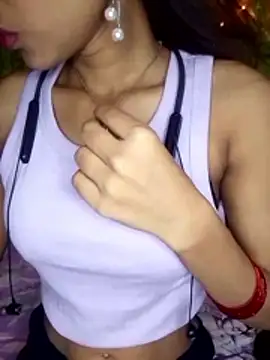 Maliha Chowdhury online show from April 20, 2026, 2:18 pm