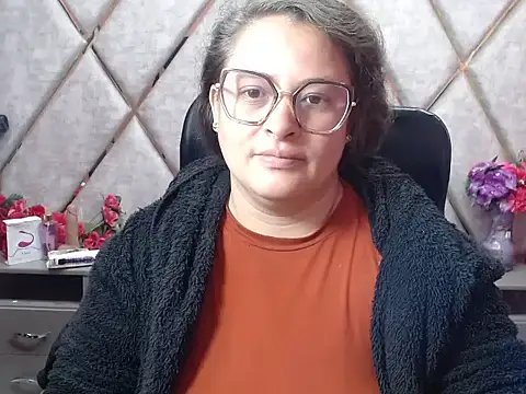 Sarah Boobs  online show from February 20, 2026, 3:14 am